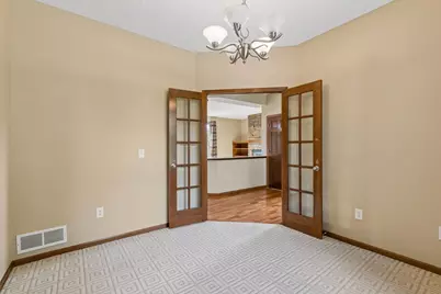 10375 Quail Circle N, Brooklyn Park, MN 55443 - Photo 8