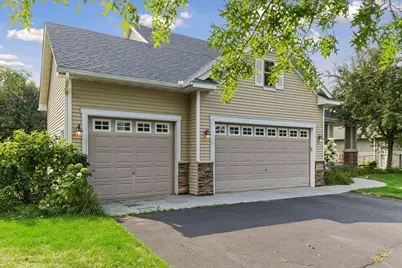 10375 Quail Circle N, Brooklyn Park, MN 55443 - Photo 2