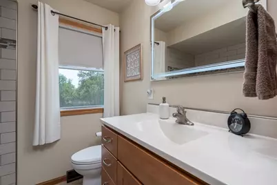 48186 Old River Bluff Road, Saint Peter, MN 56082 - Photo 28