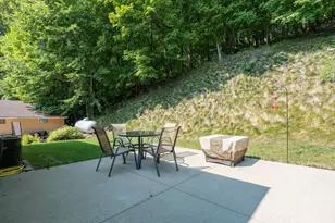 48186 Old River Bluff Rd, Saint Peter, MN 56082 - Photo 38