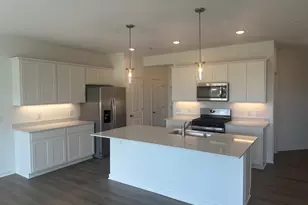 6297 Ivywood Ave S, Cottage Grove, MN 55016 - Photo 2