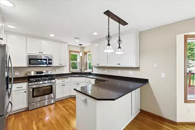 6592 Albert Court, Lino Lakes, MN 55038 - Photo 4