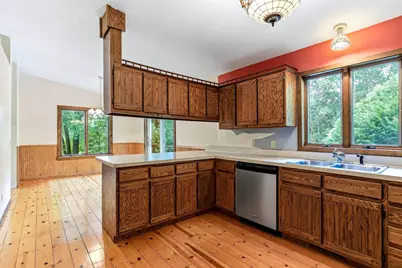 39258 Harder Parkway, North Branch, MN 55056 - Photo 8