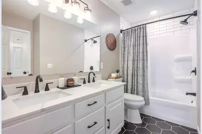 7378 Windsor Drive N, Shakopee, MN 55379 - Photo 14