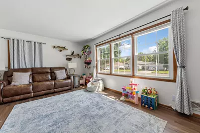 403 E Adams Street, Arlington, MN 55307 - Photo 6