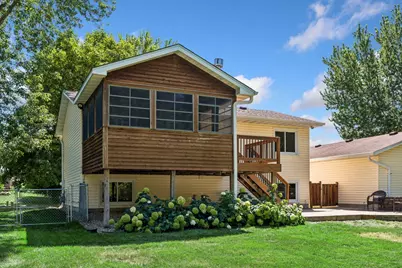 6771 Maple Drive, Rockford, MN 55373 - Photo 8