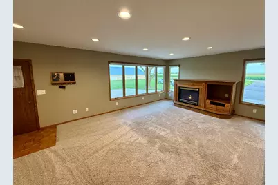 4910 210th Avenue SE, Lake Lillian, MN 56253 - Photo 8