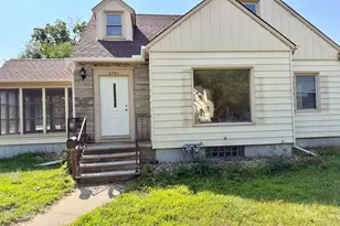 5701 Humboldt Ave N, Brooklyn Center, MN 55430 - Photo 2