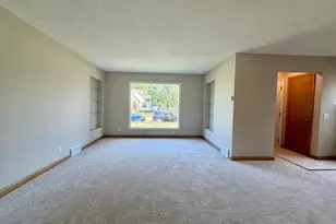 5701 Humboldt Ave N, Brooklyn Center, MN 55430 - Photo 8