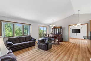 15117 Chicago Ave, Burnsville, MN 55306 - Photo 6
