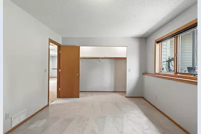 15117 Chicago Avenue, Burnsville, MN 55306 - Photo 22