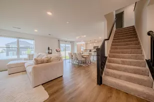 6254 Highland Hills Ln S, Cottage Grove, MN 55016 - Photo 10