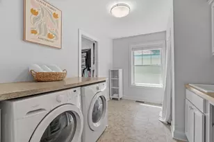 4516 Chowen Ave S, Minneapolis, MN 55410 - Photo 34