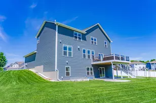140X Ironwood Ct, Carver, MN 55315 - Photo 10