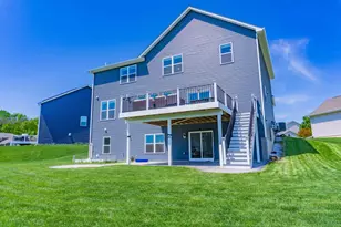 140X Ironwood Ct, Carver, MN 55315 - Photo 8