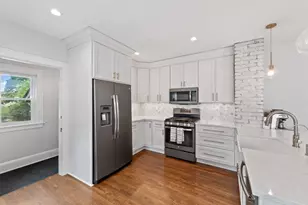 2100 5th St NE, Minneapolis, MN 55418 - Photo 12