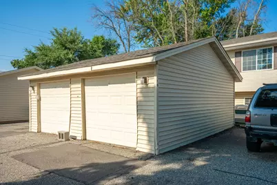 4041 W 125th Street #16, Savage, MN 55378 - Photo 20