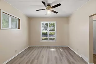395 Lafond Ave, Saint Paul, MN 55103 - Photo 10