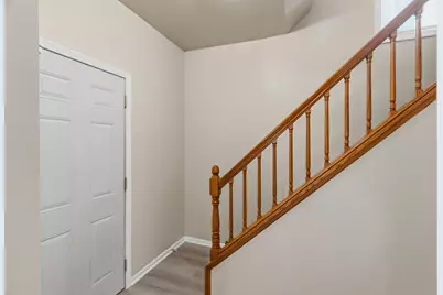 395 Lafond Avenue, Saint Paul, MN 55103 - Photo 8