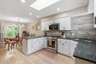 3676 Widgeon Way, Eagan, MN 55123 - Photo 4