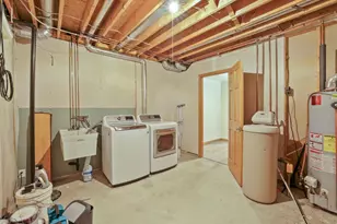 2477 Windsor Ln, Woodbury, MN 55125 - Photo 38