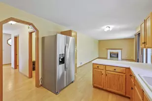 2477 Windsor Ln, Woodbury, MN 55125 - Photo 16