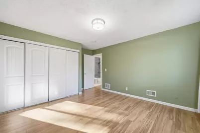 1096 Carmel Court, Shoreview, MN 55126 - Photo 12