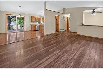 108 Celestine Circle, Mankato, MN 56001 - Photo 6