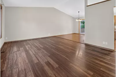 108 Celestine Circle, Mankato, MN 56001 - Photo 4