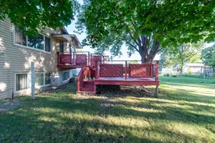 7733 Kentucky Ave N, Brooklyn Park, MN 55445 - Photo 14