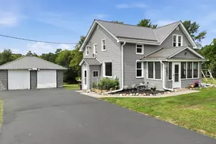 1301 E Laneville Ave, Durand, WI 54736 - Photo 2
