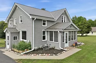1301 E Laneville Ave, Durand, WI 54736 - Photo 4