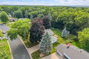 11100 Schoolcraft Rd, Burnsville, MN 55337 - Photo 32