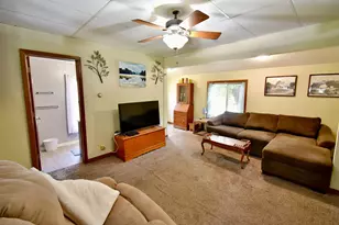 466 Bluff St NE, Hutchinson, MN 55350 - Photo 6
