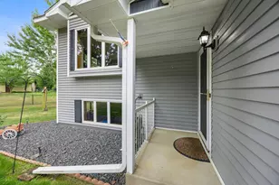 1397 Bilmar Ave, New Richmond, WI 54017 - Photo 4