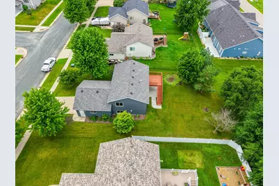 809 10th Street NW, Kasson, MN 55944 - Photo 6
