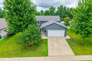 809 10th St NW, Kasson, MN 55944 - Photo 4