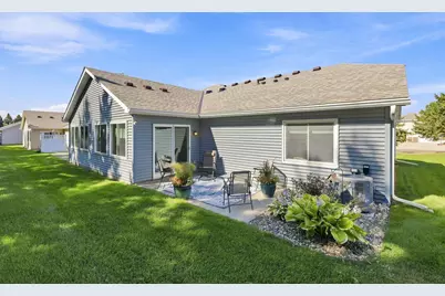 7590 Newbury Road, Woodbury, MN 55125 - Photo 26