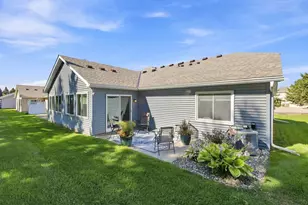 7590 Newbury Rd, Woodbury, MN 55125 - Photo 26