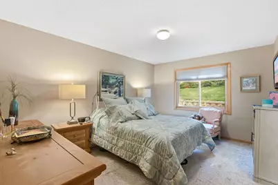 7590 Newbury Road, Woodbury, MN 55125 - Photo 16