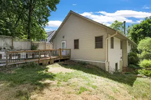 2417 Bourne Ave, Saint Paul, MN 55108 - Photo 32