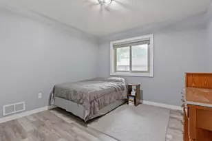 5536 Aldrich Dr N, Brooklyn Center, MN 55430 - Photo 22