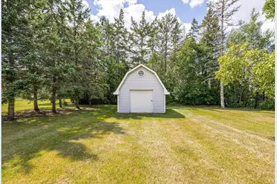 1027 Comstock Drive, Deer River, MN 56636 - Photo 38