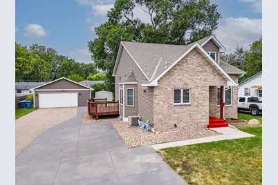 7520 Portland Avenue S, Richfield, MN 55423 - Photo 2