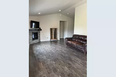 1966 Middle Creek, Detroit Lakes, MN 56501 - Photo 4