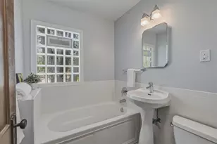 2133 Goodrich Ave, Saint Paul, MN 55105 - Photo 34
