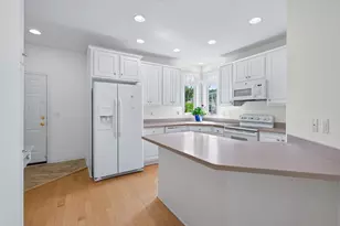 8808 Preserve Trail, Savage, MN 55378 - Photo 18