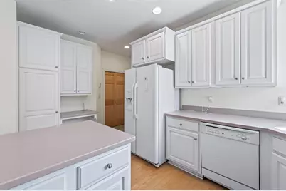 8808 Preserve Trail, Savage, MN 55378 - Photo 22