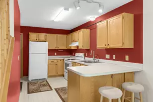 12878 Echo Ln, Apple Valley, MN 55124 - Photo 16