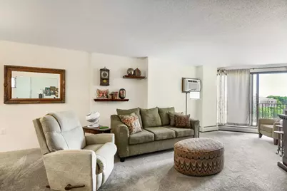 6500 Woodlake Drive #601, Richfield, MN 55423 - Photo 4